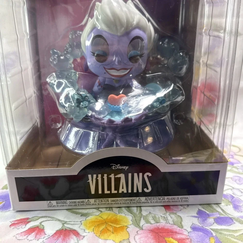 FUNKO POP! DELUXE: Movies Disney Villains - Ursula on‎ Throne Box Damage
